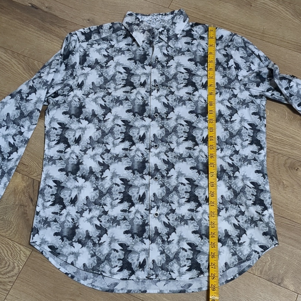 Robert Graham Long Sleeve Fort Summer Abstract White Black Shirt Classic Fit SzM - Picture 6 of 10